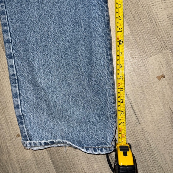 Vintage Lucky Brand Light Blue Relaxed Jeans - Picture 7 of 12